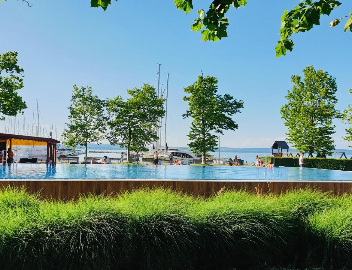 Bl Lakeside Apartman Balatonlelle Ngoại thất bức ảnh